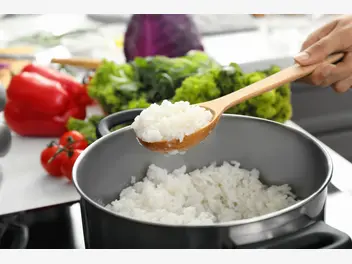 Ilustracja artykułu jak ugotować idealny ryż? oto kilka praktycznych wskazówek