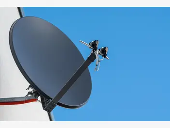 Ilustracja artykułu jak ustawić antenę satelitarną? 3 sposoby na szybkie ustawienie talerza