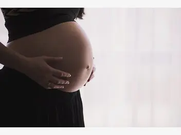 Ilustracja artykułu niskie ciśnienie w ciąży - jak je bezpiecznie podwyższyć?