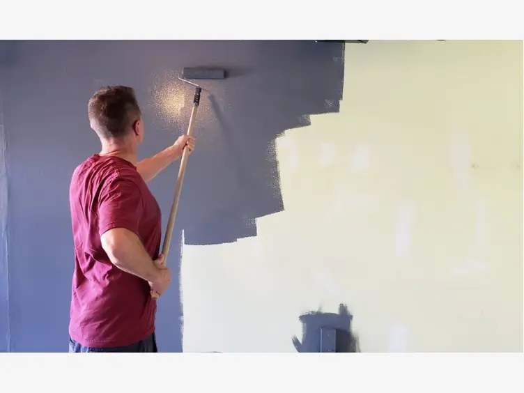 Ilustracja artykułu malowanie ścian w domu - poradnik