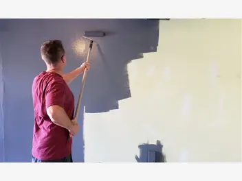 Ilustracja artykułu malowanie ścian w domu - poradnik