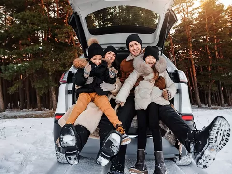 Bezpieczna podróż zimą: poradnik