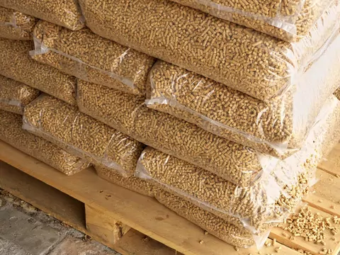 Ile kosztuje transport pelletu?