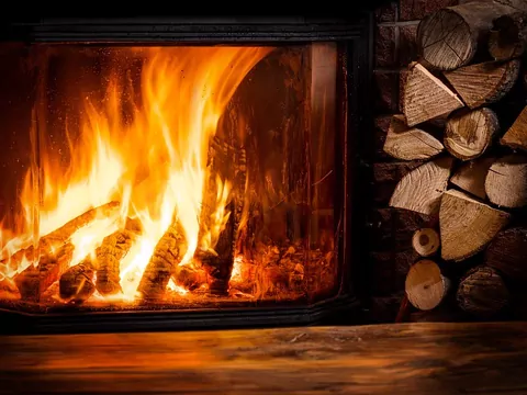 Drewno do palenia polecane przez kominiarzy