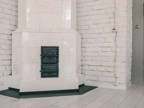 Kominek akumulacyjny do domu