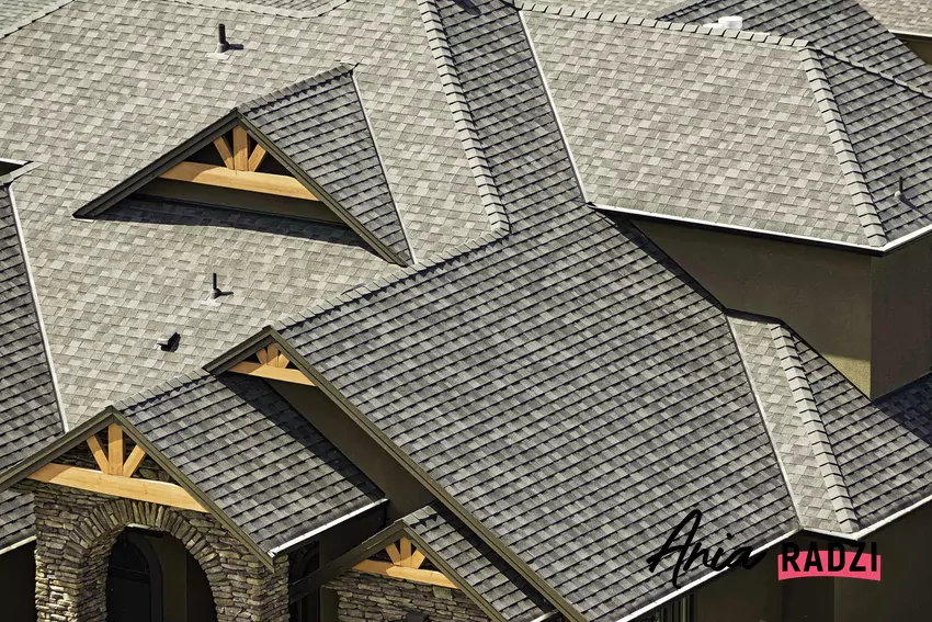 Dach dwuspadowy a wielospadowy - koszty budowy