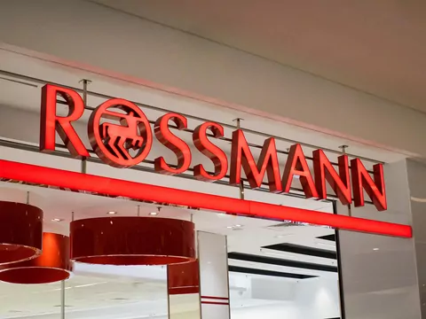Promocja na kultowy zapach w Rossmannie