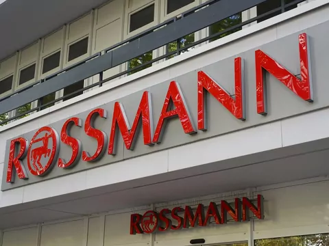 Promocja na serum do twarzy w Rossmannie
