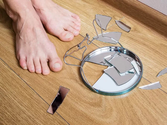 Gdzie wyrzucić potłuczone szkło