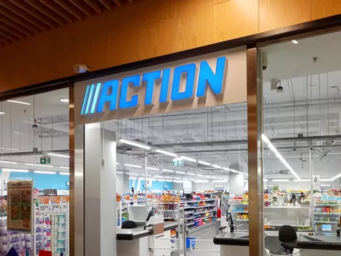 Promocja na zapach Guess w Action