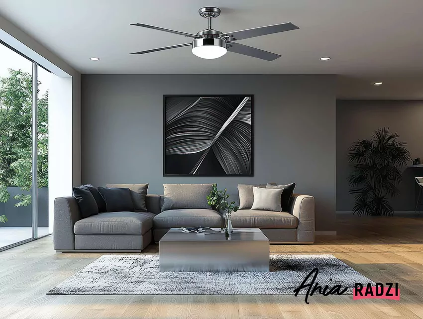 Widok na nowoczesny salon z zamaskowanym systemem grzewczym