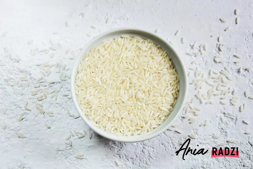 Ten prosty trik można wykorzystać na więcej niż jeden sposób Ryż w misce