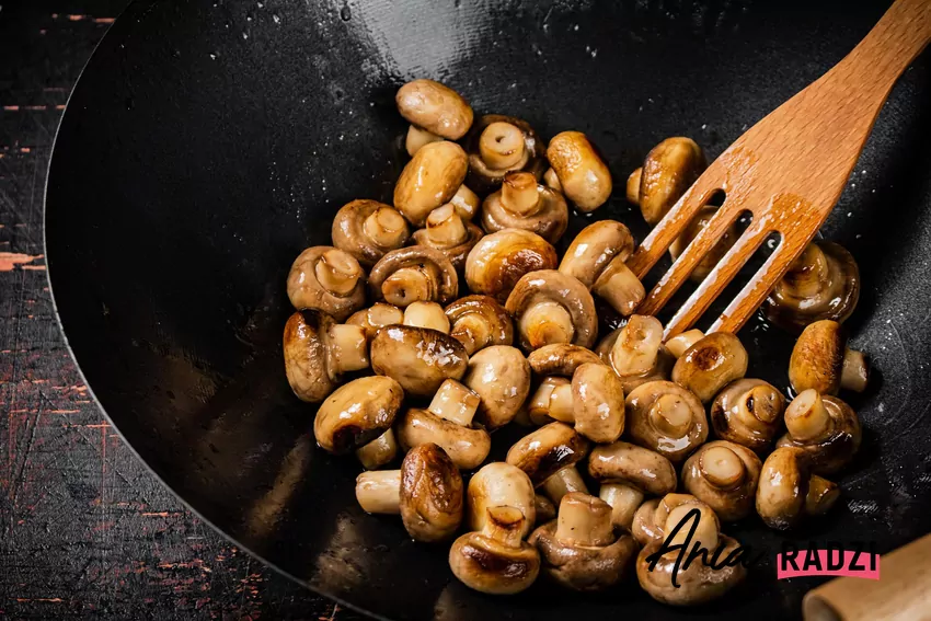 Pieczarki na patelni