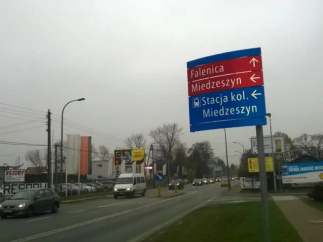 Najdłuższa ulica w Warszawie