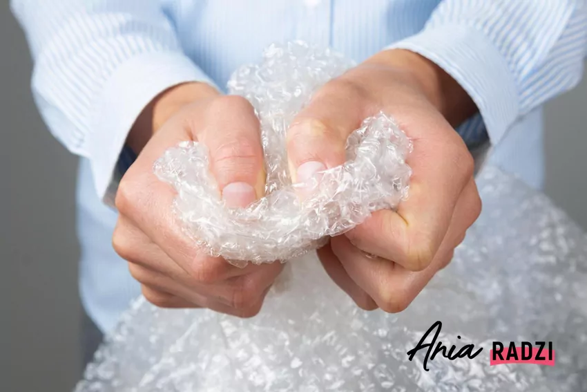 Folia bąbelkowa potrafi zaoszczędzić sporo czasu i nerwów Folia bąbelkowa