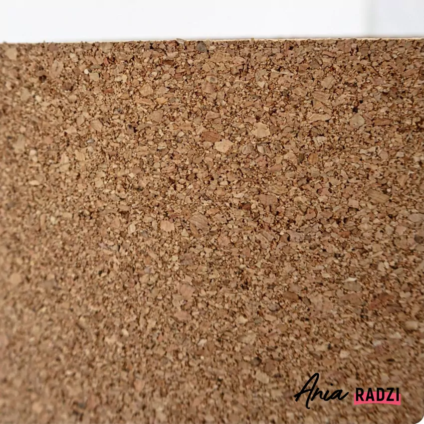 Korek naturalny doskonale izoluje zarówno termicznie, jak i akustycznie korek