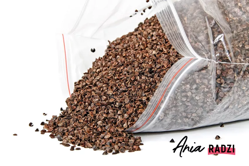 Łuski gryki w worku