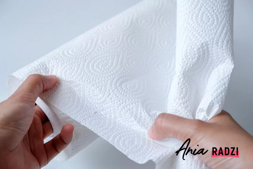 Biały ręcznik kuchenny