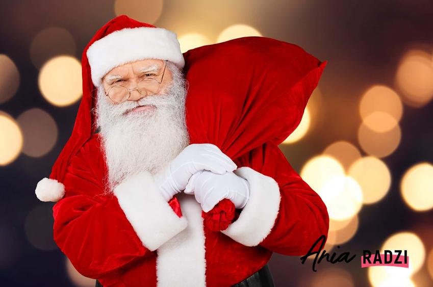 Święty Mikołaj z workiem prezentów, dlaczego Święty Mikołaj ma czerwony strój, Święty Mikołaj a religia chrześcijańska