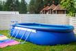 Jak podgrzać wodę w basenie ogrodowym - 3 praktyczne metody