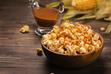 Jak zrobić popcorn karmelowy - 3 najpopularniejsze przepisy