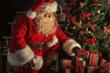 Kto przynosi prezenty na Boże Narodzenie na świecie? Przegląd tradycji w różnych krajach