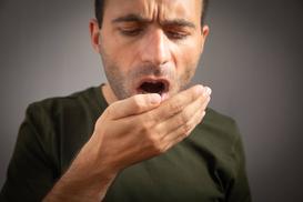 Jak działa soda oczyszczona na nieprzyjemny zapach z ust? Wyjaśniamy