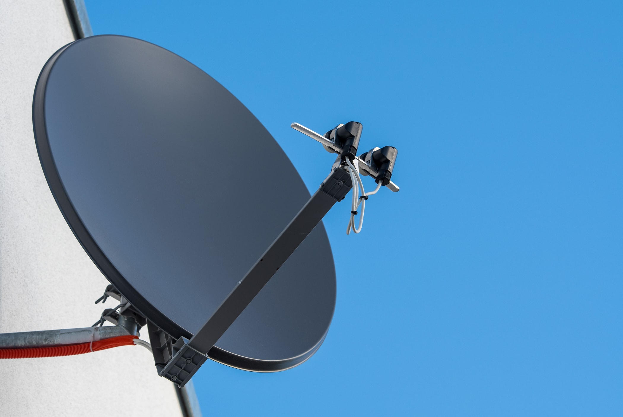 capture Connected scandal Jak ustawić antenę satelitarną? 3 sposoby na szybkie ustawienie talerza